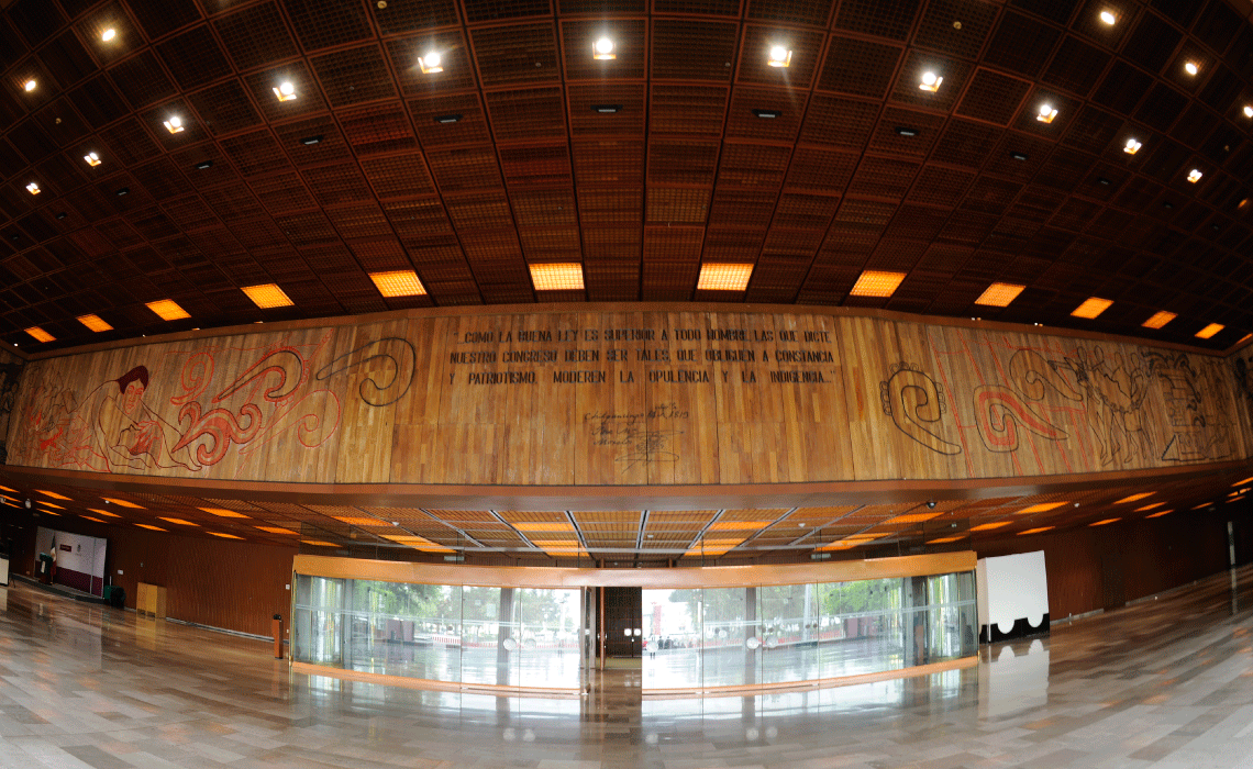 Las constituciones de México de Adolfo Mexiac, 1981